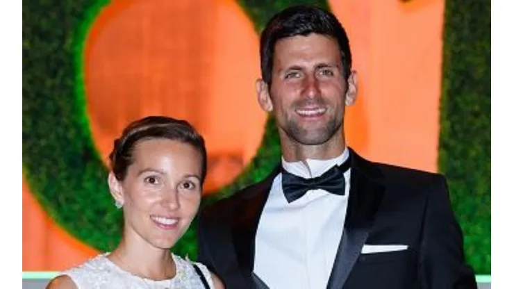Jelena e Djokovic na premiação de Wimbledon