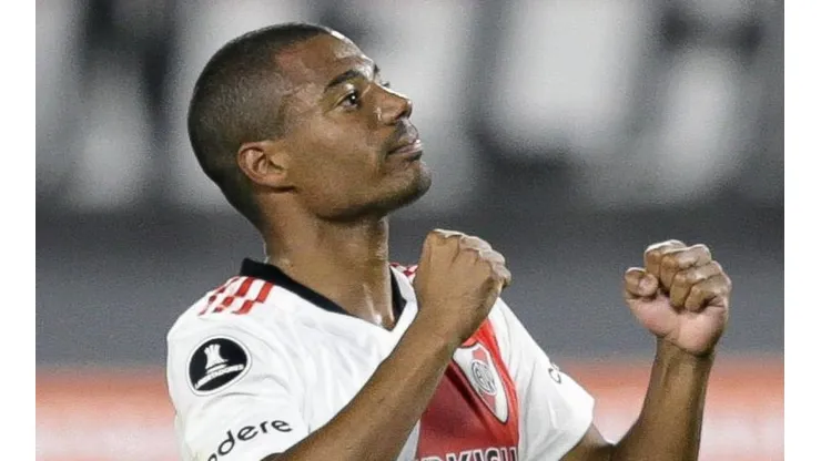 De la Cruz se posiciona sobre ida para o Palmeiras e pega torcedores de surpresa