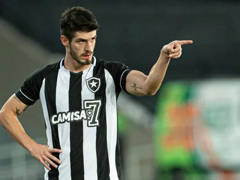 Possível ‘parça’ de Piazon no Botafogo se destaca e ‘assombra’ River Plate em pleno Monumental