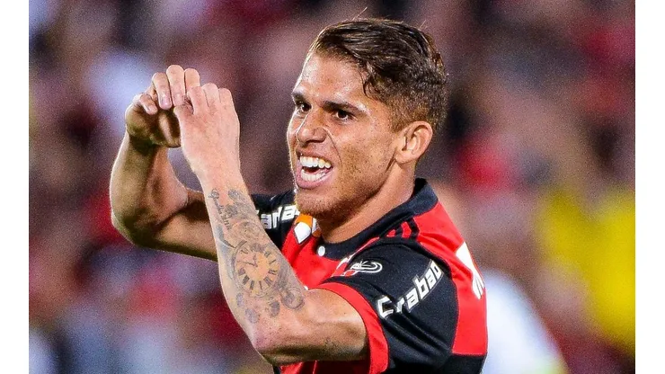 Foto: Fernando Soutello/AGIF - Cuellar brilhou pelo Flamengo.