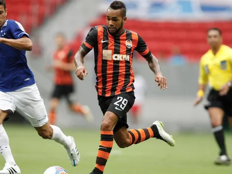 "Está acontecendo"; negociação entre Vasco e Alex Teixeira agita torcida na web