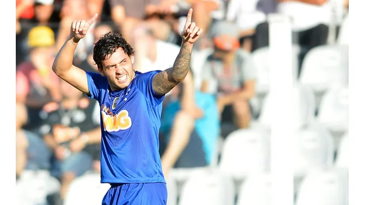 Mauro Horita/AGIF - Ricardo Goulart na Raposa.