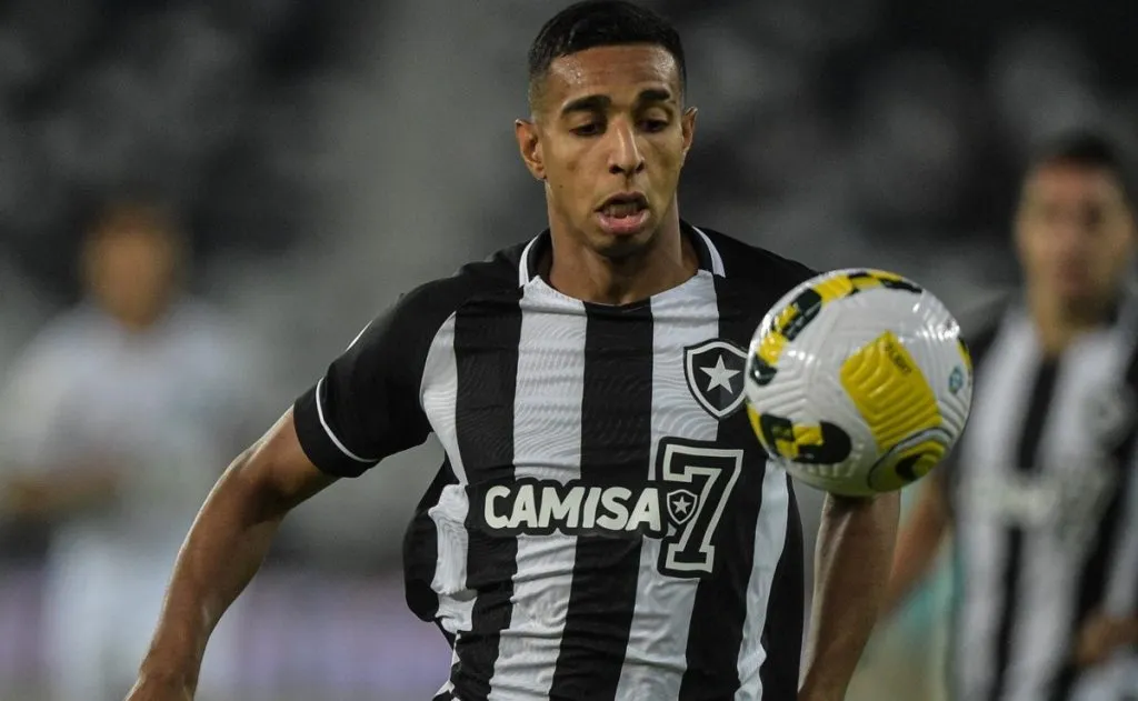 Victor Sá - Foto: Thiago Ribeiro/AGIF.