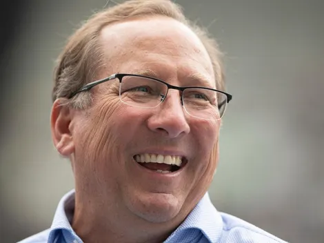 John Textor 'atravessa' o Corinthians e leva volante ao Botafogo: "Custo zero"