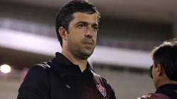 Foto: Itawi Albuquerque/AGIF - João Burse ainda não perdeu nesta nova passagem pelo Vitória