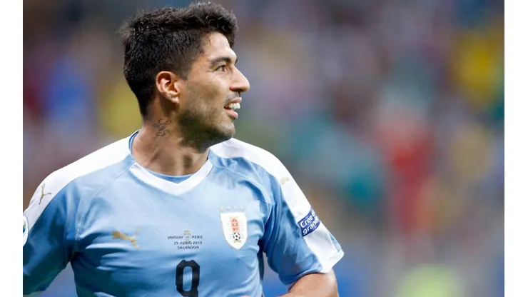 Foto: Thiago Calil/AGIF - Suárez tomou decisão sobre sua ida ao River Plate