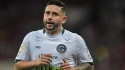 Foto: Thiago Ribeiro/AGIF - Elvis deixou o Goiás após a partida contra o América-MG