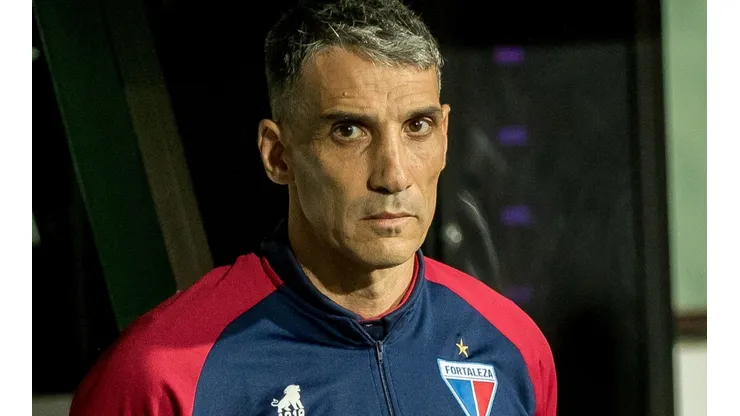 Foto: Robson Mafra/AGIF - Vojvoda: técnico irá receber reforços no Fortaleza para o 2º semestre