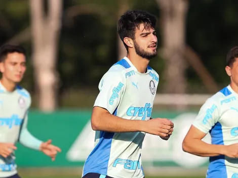 Novo reforço marca em jogo treino e torcida compara atacante com jogador uruguaio