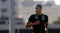 Foto: Vítor Silva / Flickr Botafogo - Textor não para em LH e quer atacante argentino