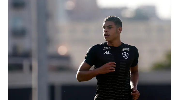 Foto: Vítor Silva / Flickr Botafogo - Textor não para em LH e quer atacante argentino
