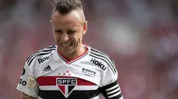 Rafinha deve retornar para o time titular do São Paulo (Foto: Jorge Rodrigues/AGIF)