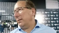 Foto: Reprodução Botafogo Nela/YouTube | Textor dá 'OK' para chegada de ex-Flu que está no Mundo Árabe