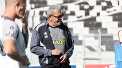 Foto: Flickr oficial da Ponte Preta - Hélio durante treino.