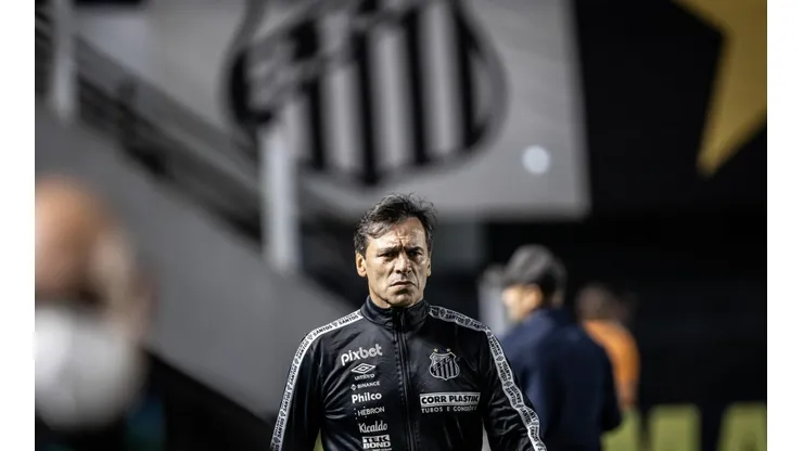 Foto: Raul Baretta/AGIF | Santos não vence há cinco jogos na Vila Belmiro