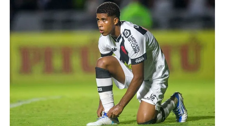 Foto: Daniel RAMALHO / CRVG - Andrey Santos tem apenas 18 anos e já está na mira do Barcelona