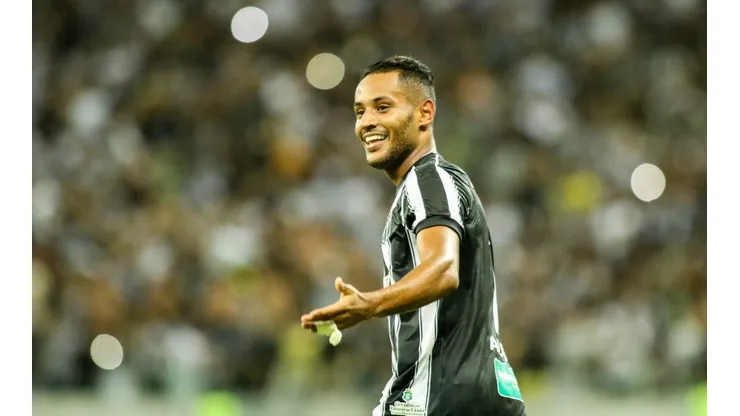 Foto: Pedro Chaves/AGIF - Sport não para em Mateus Gonçalves e quer mais um atacante