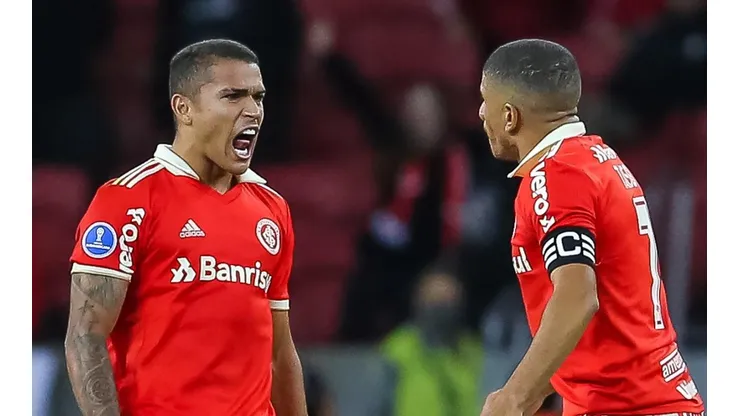 Foto: Pedro H. Tesch/AGIF | Caio Vidal comunica ao Inter o que deseja para o futuro