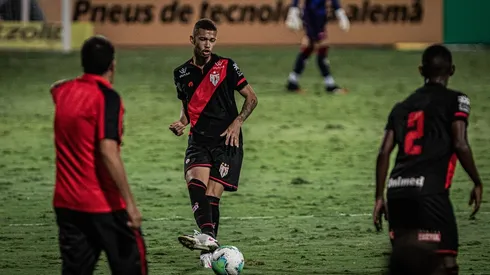 João Victor defendeu o Atlético-GO entre 2020 e 2021