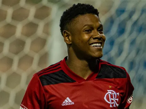 “Oferta de…” ‘Pix’ por Matheus França é assunto na Gávea e Flamengo se posiciona sobre saída