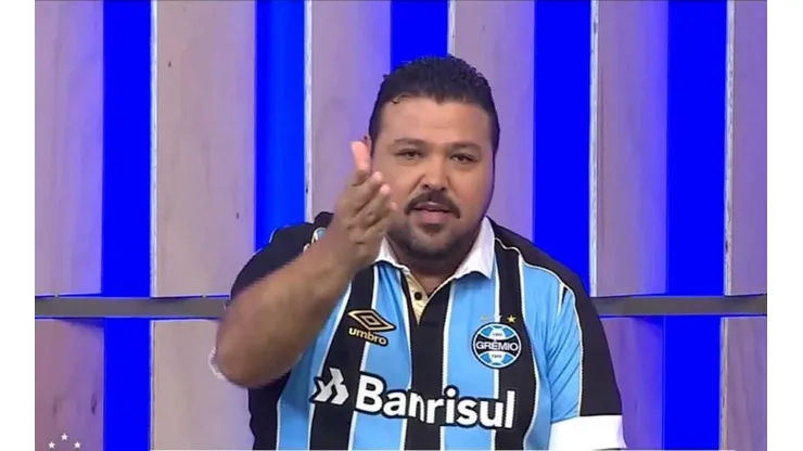 Alex Bagé cobre o dia a dia do Grêmio (Foto: Reprodução/TV Band)