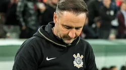 Robson Mafra/AGIF. Vítor Pereira sofre com desfalques para a decisão na Libertadores