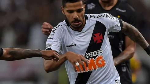 Henrique foi formado nas categorias de base do Vasco (Foto: Thiago Ribeiro/AGIF)