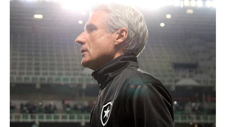 Bragantino x Botafogo: prognósticos do jogo que o técnico Luís Castro vai encarar o Bragantino pela primeira vez (Foto: Vitor Silva/Botafogo)