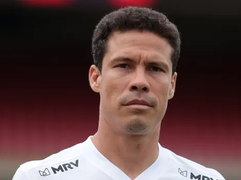 Hernanes rasga elogios à meia do São Paulo e divide opiniões na web; CONFIRA