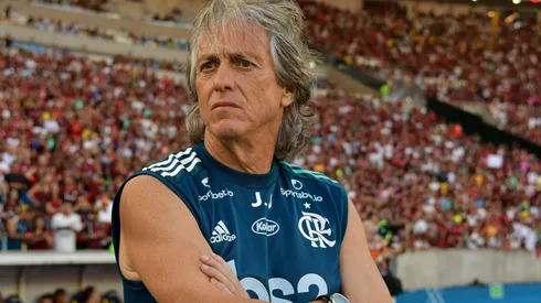 Jorge Jesus 'bate' o martelo e atacante do Botafogo entra em lista de 'prioridade' para reforçar o Fenerbahce