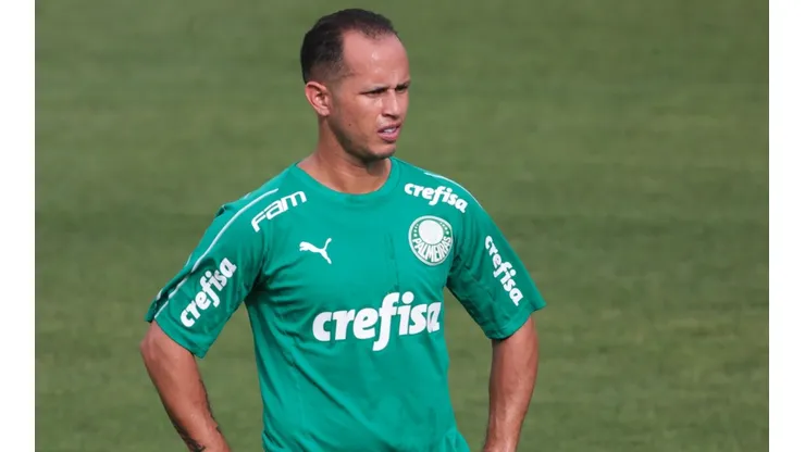 Marcello Zambrana/AGIF - Guerra no Palmeiras.