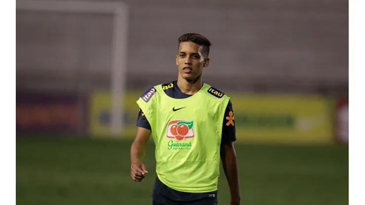 Caio Falcão/AGIF - Pedrinho viraliza entre torcidas do Corinthians e do Atlético