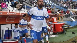 Isla não deixou saudades no Flamengo e já chamou a atenção da torcida após falhar pela Universidad Católica