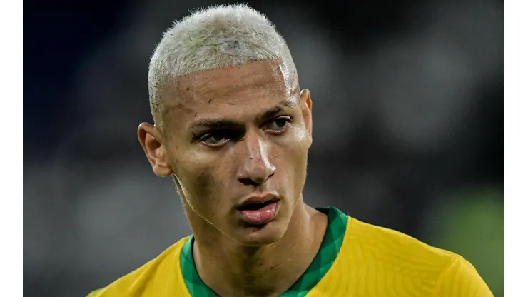 Thiago Ribeiro/AGIF - Richarlison fechou com o Tottenham.