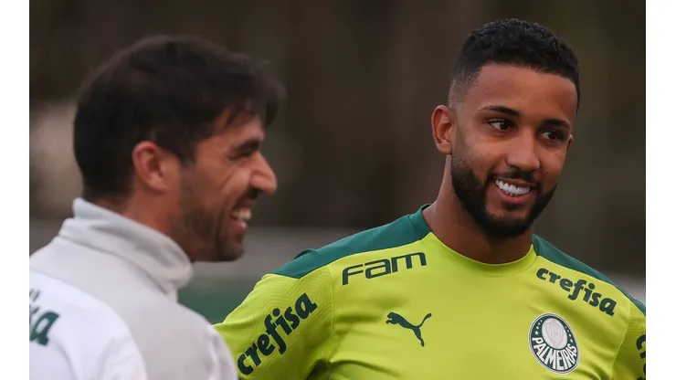 Foto: Cesar Greco - Jorge não vem agradando no Palmeiras e hoje é reserva de Piquerez