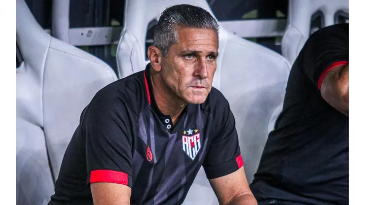 Foto: Lucas Emanuel/AGIF - Jorginho comentou o jogo atípico após derrota para o Olimpia