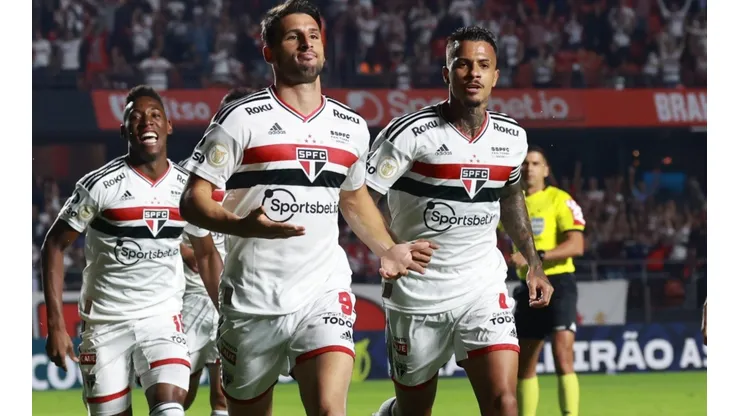 Marcello Zambrana/AGIF. A equipe de Rogério Ceni entre em campo nesta quinta-feira (23), pelo jogo de ida da copa