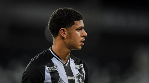 Foto: Thiago Ribeiro/AGIF | Luis Henrique tem futuro exposto