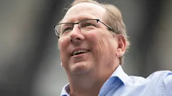 Foto: Jorge Rodrigues/AGIF - Flamengo pode dar chapéu em Textor por meio-campista