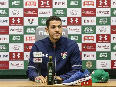 “Isso faz…”; Nino revela que está tentando ‘segurar’ xodó do Fluminense no Rio