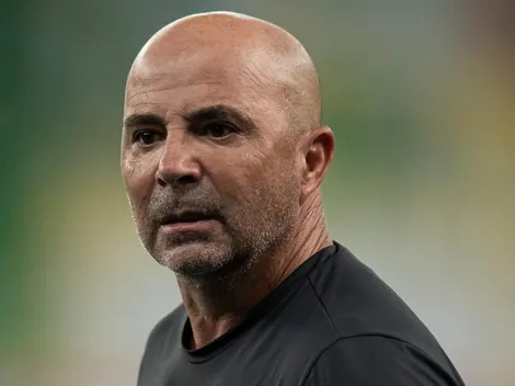 Meia de 26 anos treinado por Sampaoli “fica livre” para São Paulo contrata-lo