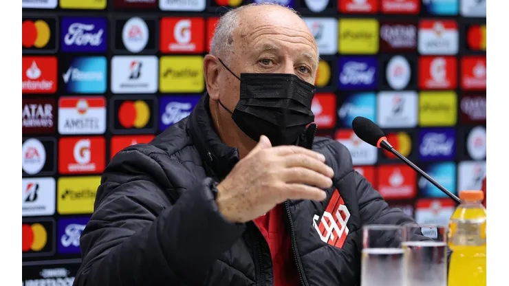Foto: José Tramontin/athletico.com.br/Divulgação - Felipão: técnico ficou satisfeito com o desempenho de jovem do Athletico