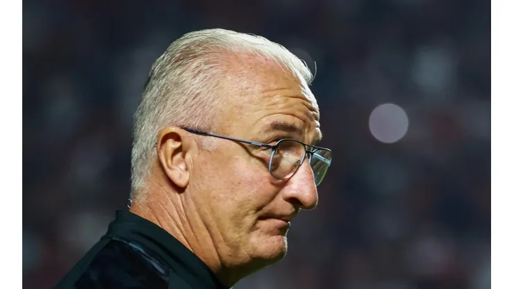 Dorival é suspenso de última hora pela Conmebol e motivo surpreende
