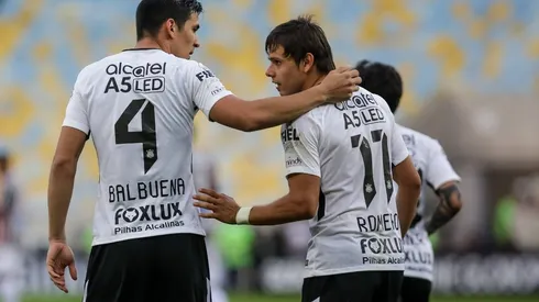Foto: Rodrigo Gazzanel/Agência Corinthians - Ángel Romero (à direita) admitiu que Corinthians sondou sua situação em 2022
