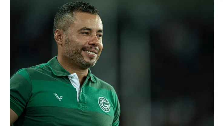 Agif/Jorge Rodrigues - Jair Ventura vai tirando Goiás do sufoco.