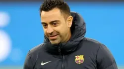 Alexander Hassenstein/Getty Images - Xavi 'toma chapéu' no Barcelona