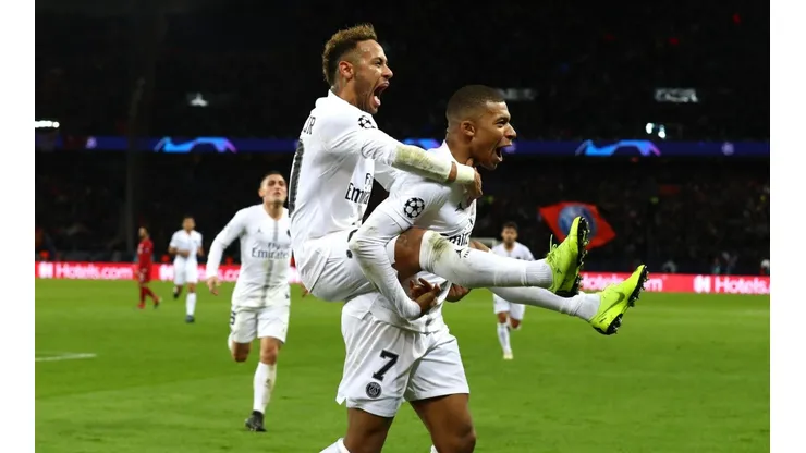 Foto: Clive Rose/Getty Images | Mbappé teria ressaltado indisciplina de Neymar em conversa com dirigentes do PSG