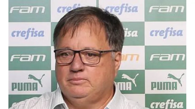 - Anderson Barros
