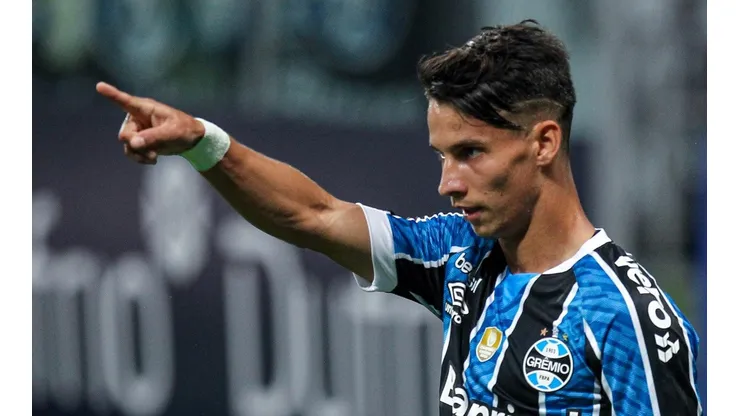 Foto: Fernando Alves/AGIF - Ferreira pode virar reforço do Flamengo.