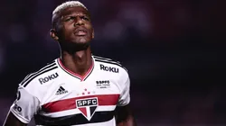 Arboleda não deve atuar mais pelo São Paulo em 2022 (Foto: Ettore Chiereguini/AGIF)